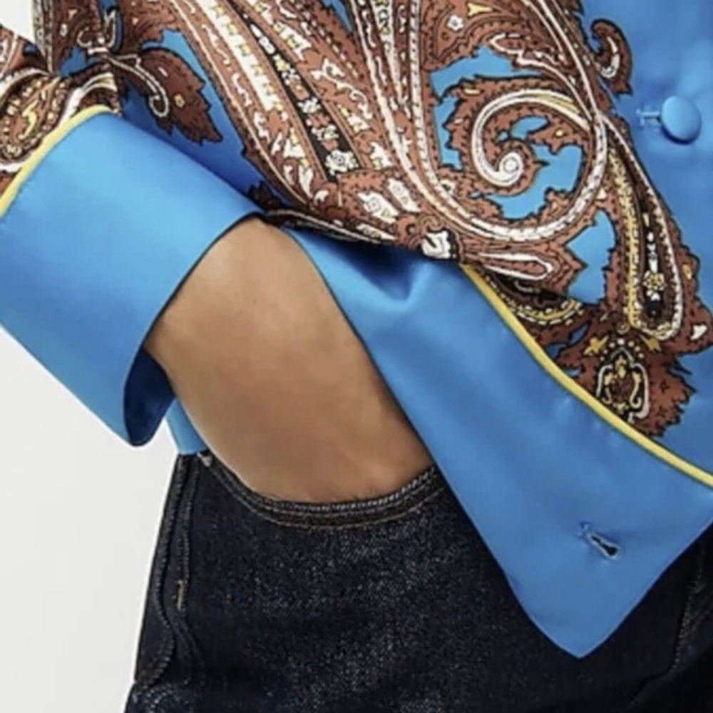 J. CREW 60s Retro Top Drapey Button-up Silky Scarf Blouse Paisley Window Blue M - Picture 3 of 11
